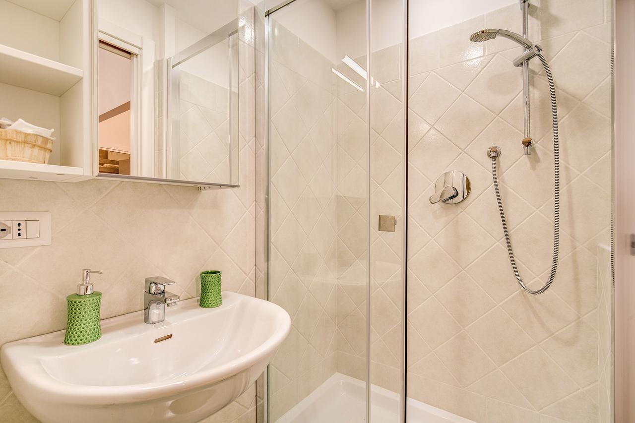 Casa Di Nonno Turi Apartment โรม ภายนอก รูปภาพ